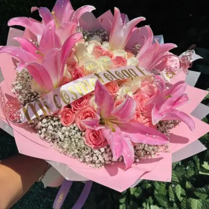 50 rosas mas lirios